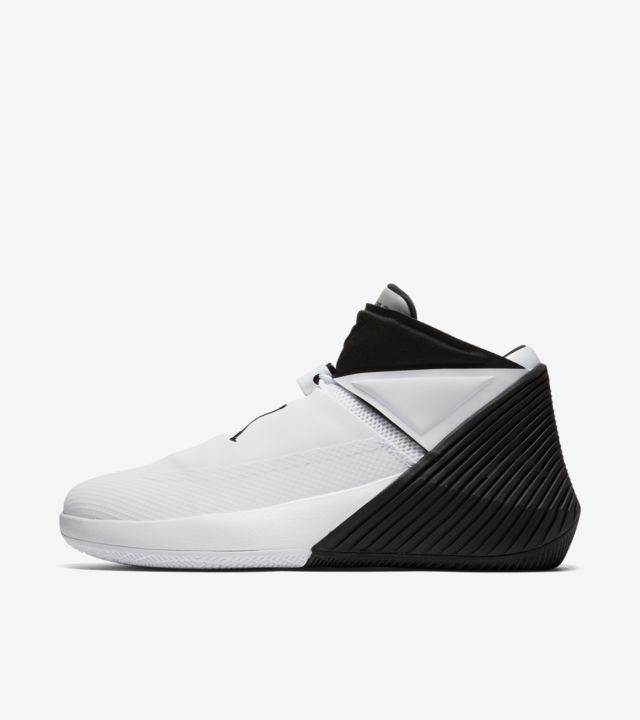 The Best Basketball Shoes With Ankle Support: Why Not Zer0.1