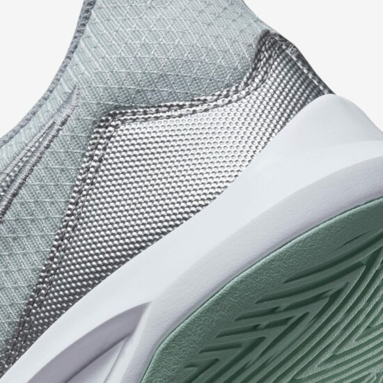 Nike Precision 5 Review: Heel